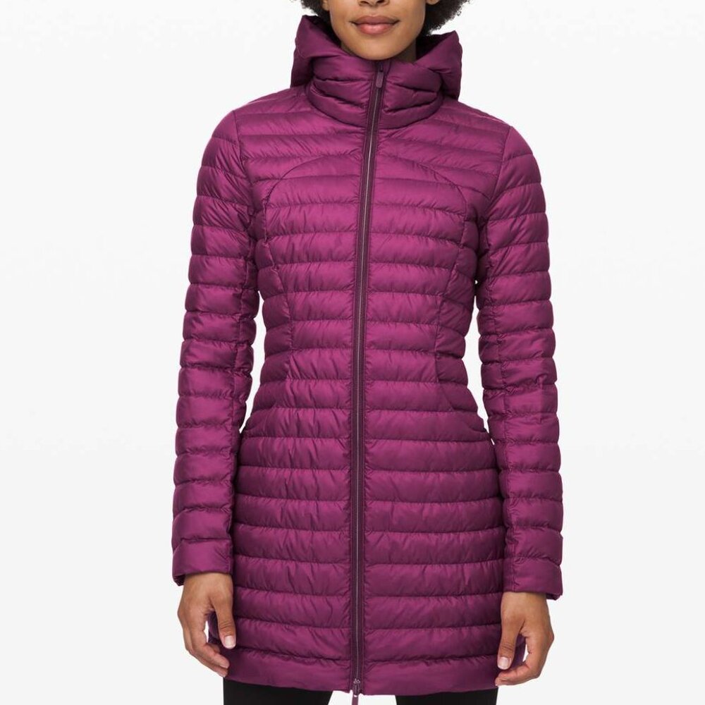 Like New Lululemon Pack it‎ Down Goose Down Jacket in Color Marvel Size 4